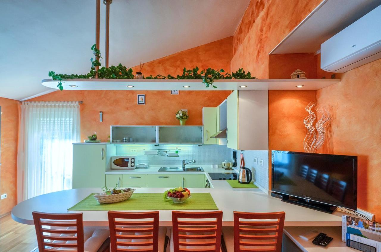 Apartman Maksim Banjole Buitenkant foto