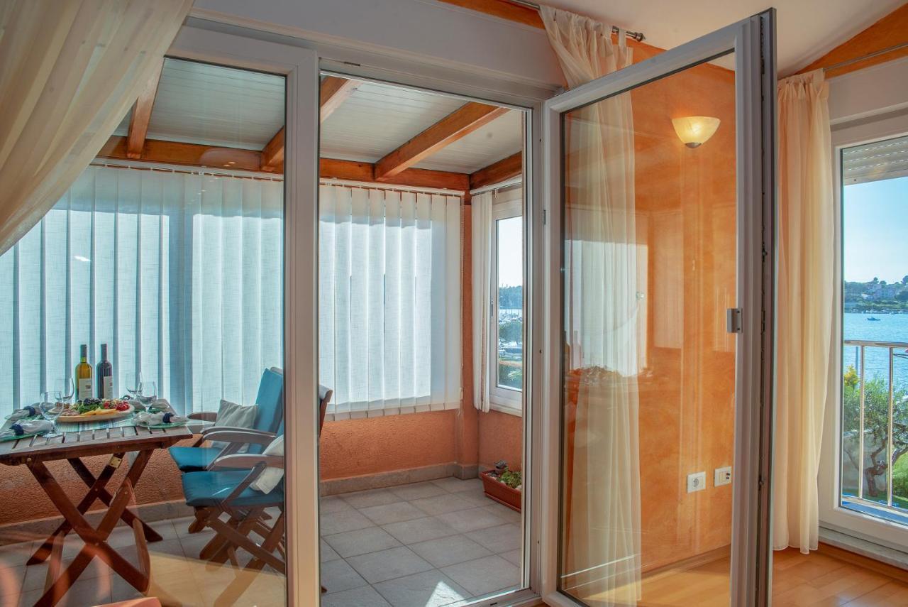 Apartman Maksim Banjole Buitenkant foto