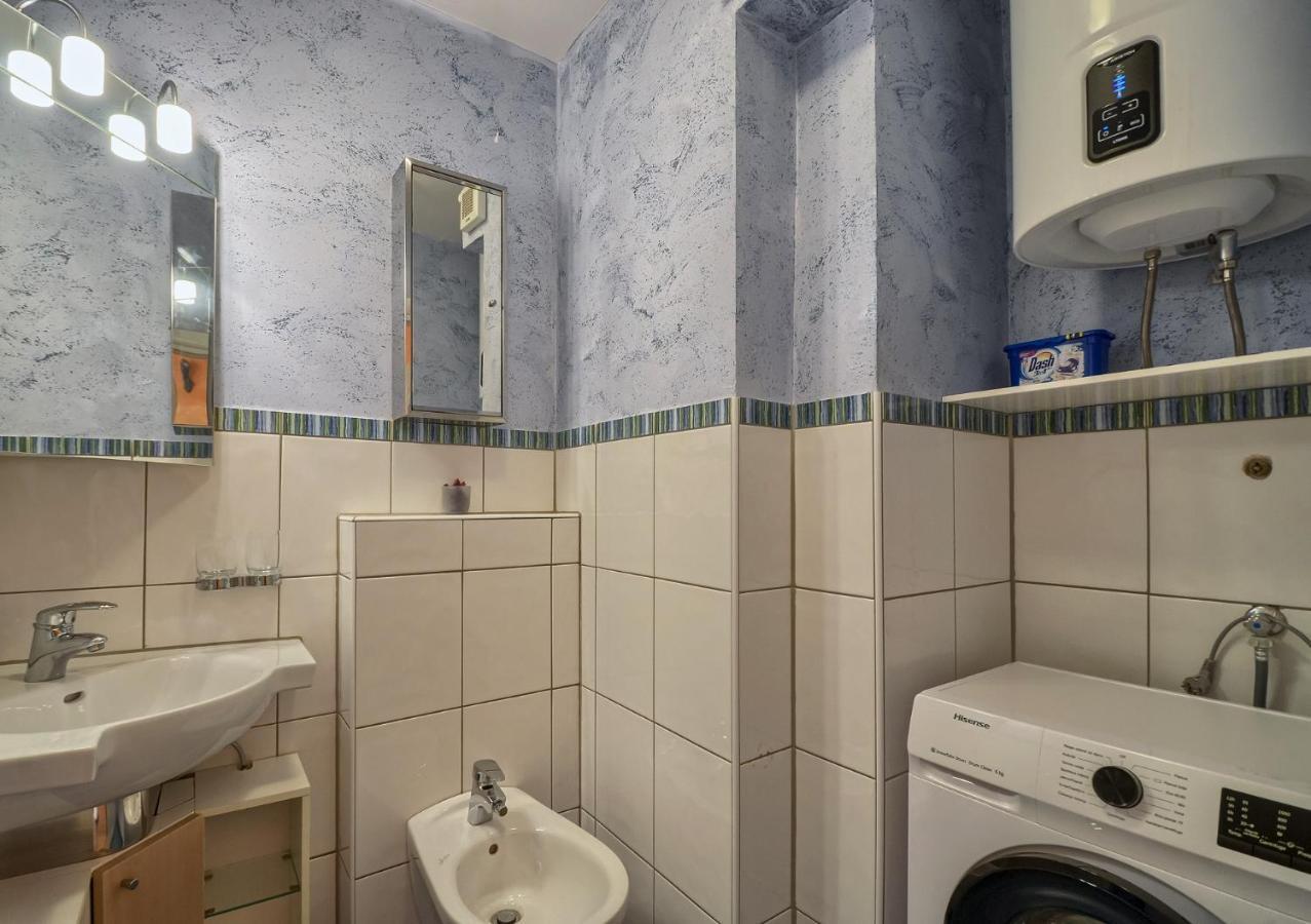 Apartman Maksim Banjole Buitenkant foto